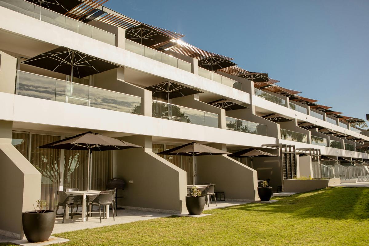 One Bedroom Beachfront Apartment