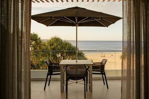 One Bedroom Beachfront Apartment