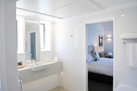 Deluxe Overwater Bungalow