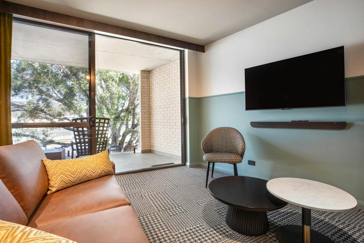 One Bedroom Apartment