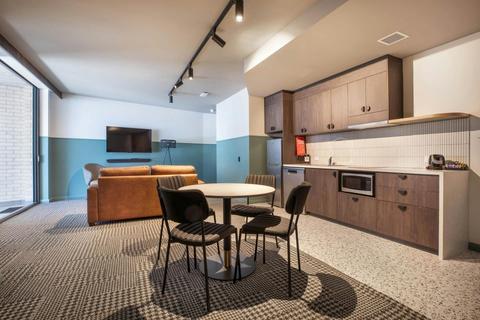 One Bedroom Apartment