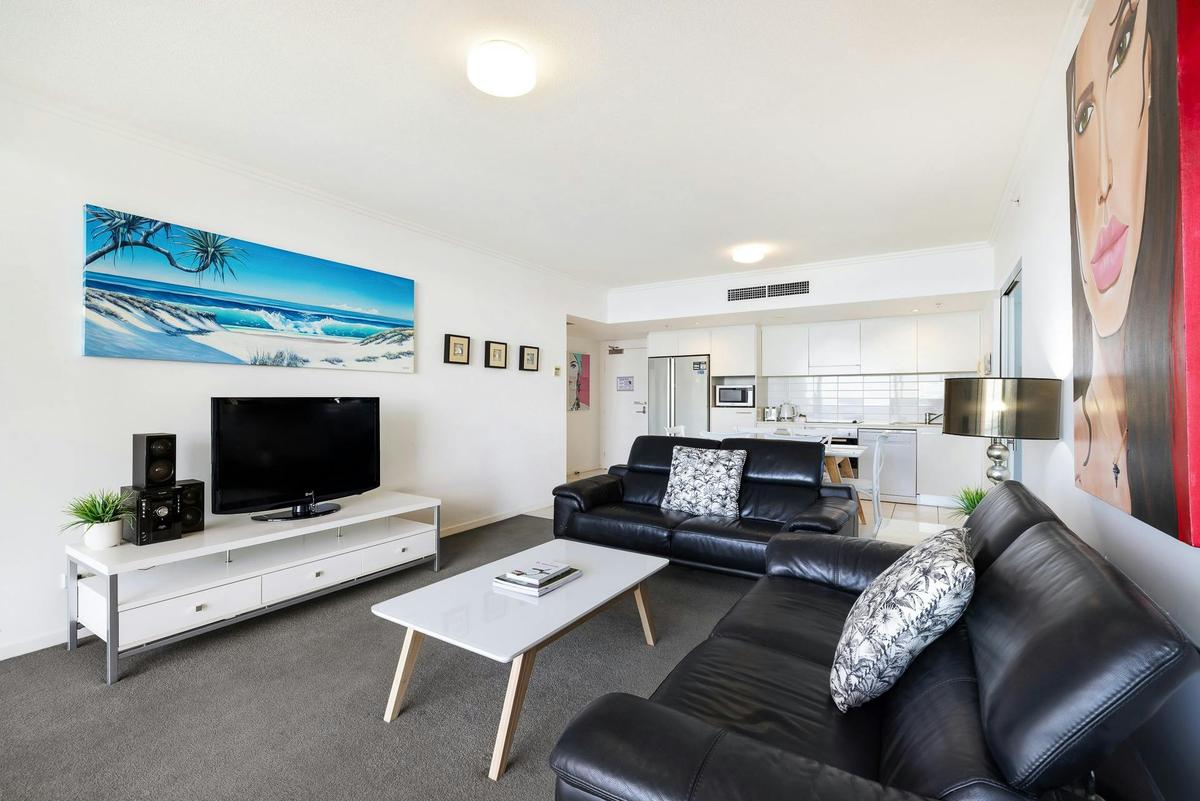 2 Bedroom 2 Bathroom Ocean View Apartment