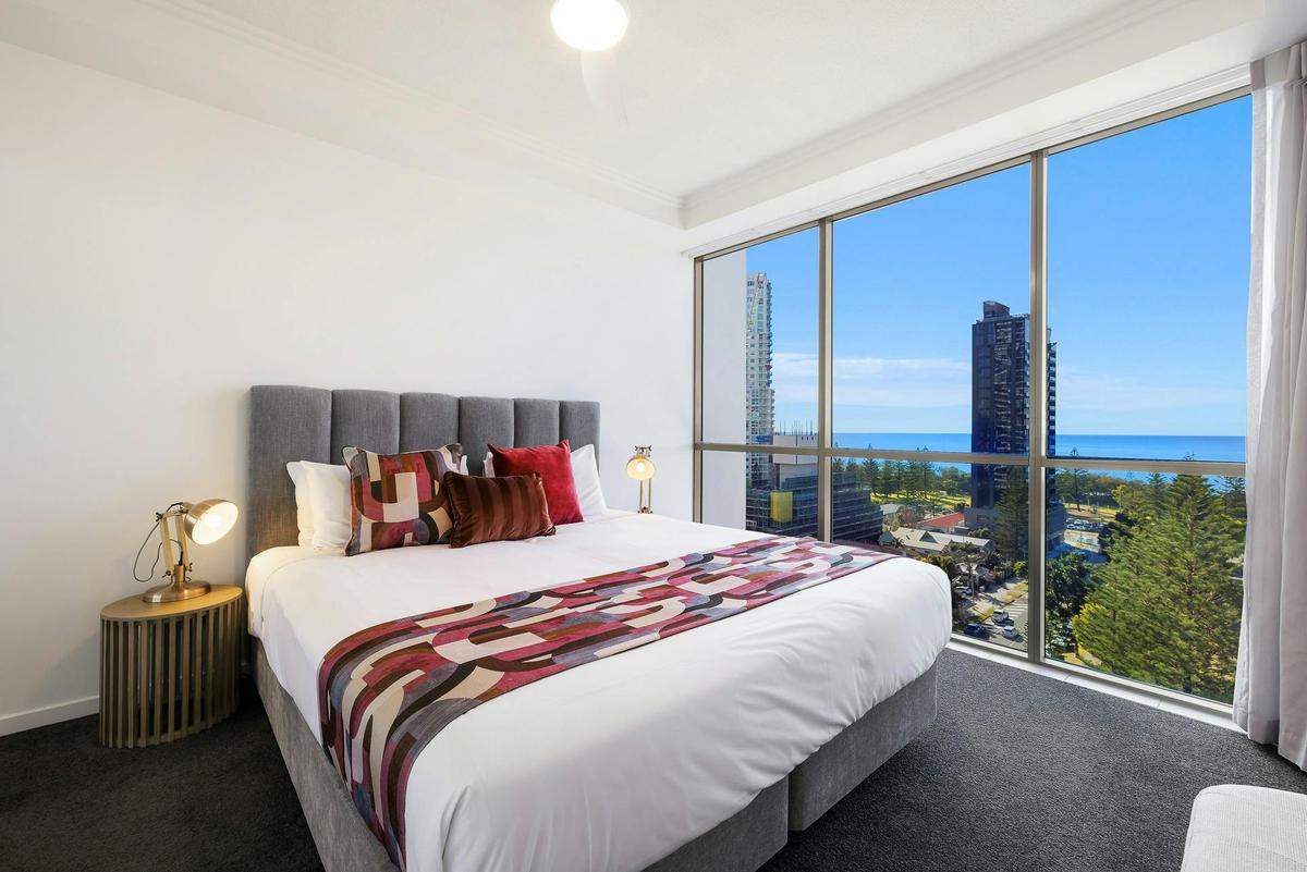 1 Bedroom Ocean View Apartment