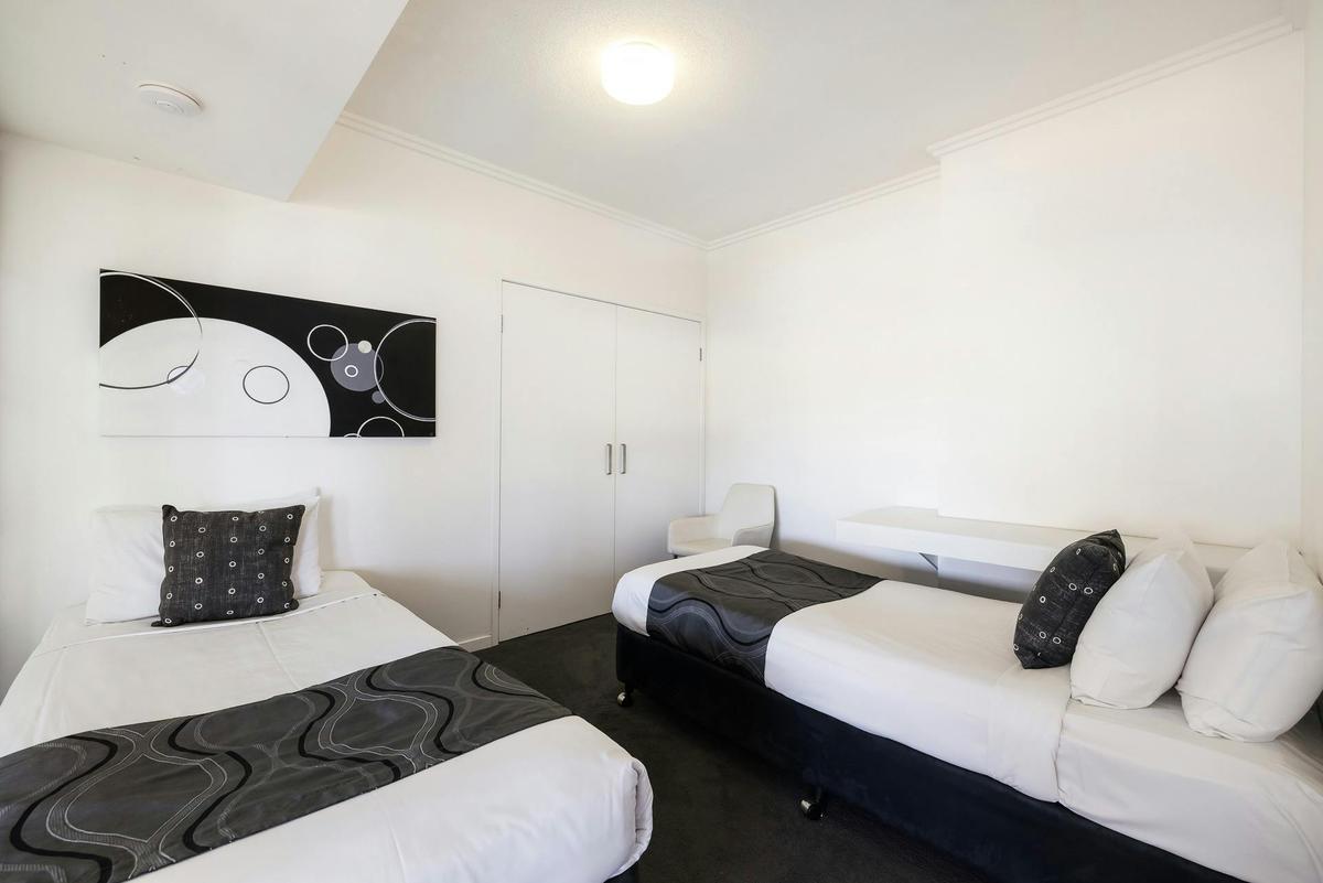 2 Bedroom 1 Bathroom Apartment
