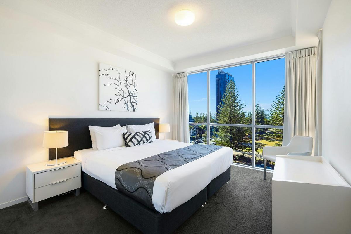 2 Bedroom 1 Bathroom Apartment