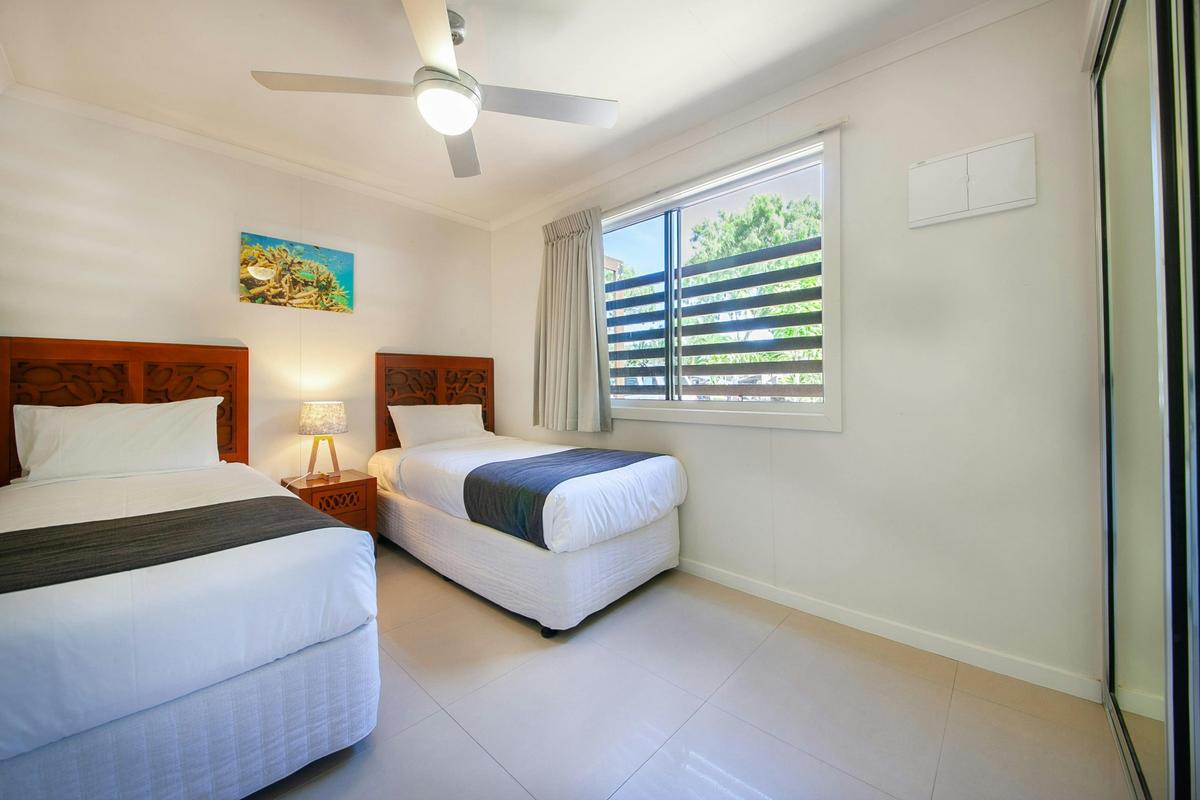 Beachfront Villa - 4 pax