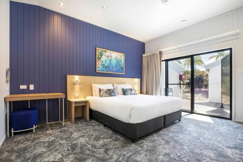 Studio King Room