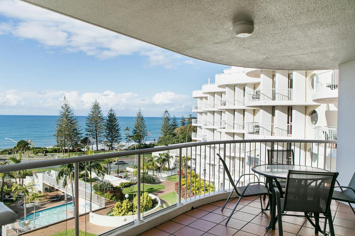 2 Bedroom Superior Ocean View Apartment