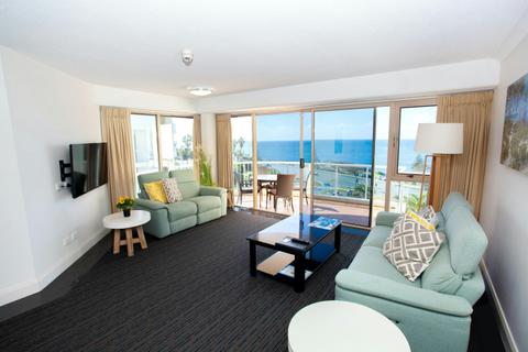 3 Bedroom Rooftop Spa