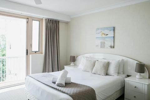 1 Bedroom Ocean View Apartment
