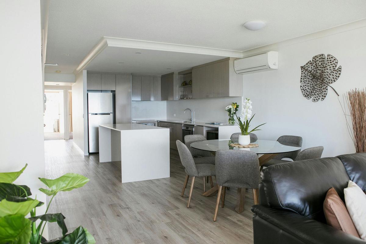 2 Bedroom Superior Ocean View Apartment