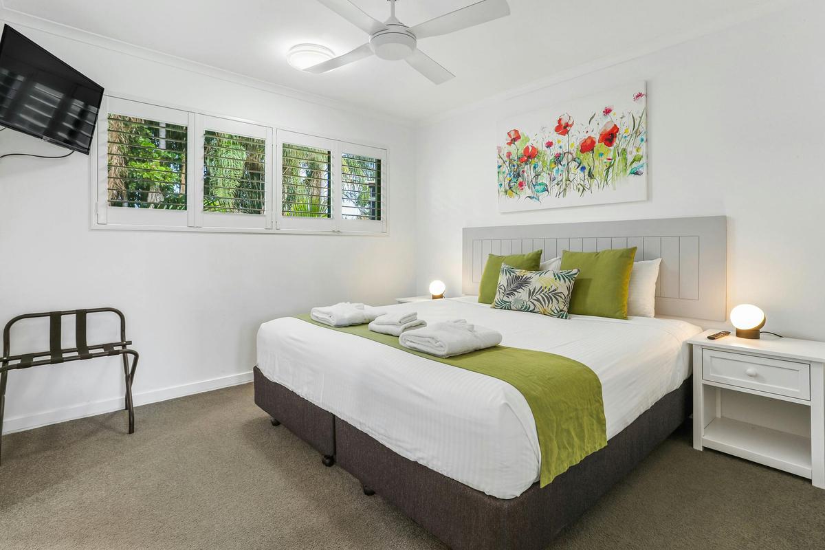 Bedroom leading to ensuite
