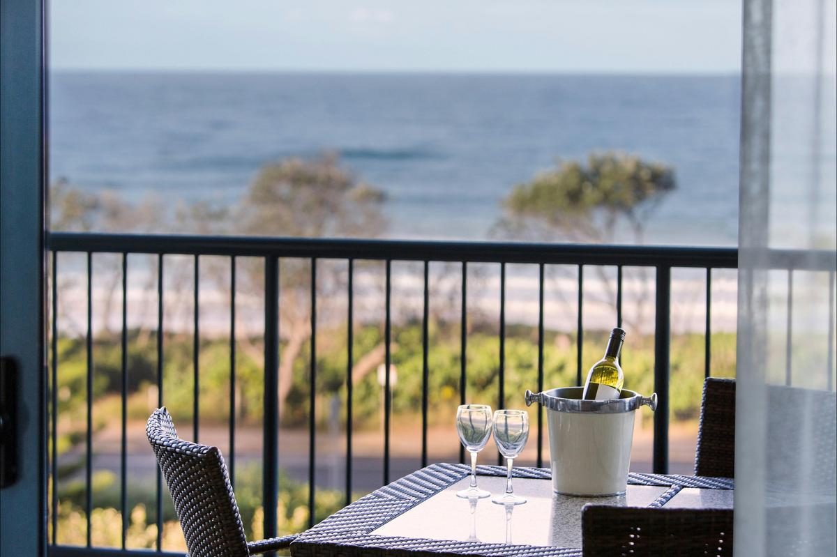 2 Bedroom Ocean View Apartment