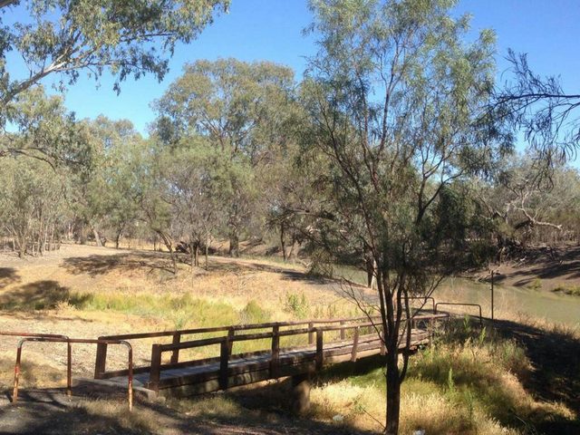 Norman Tracker Walford Walkway
