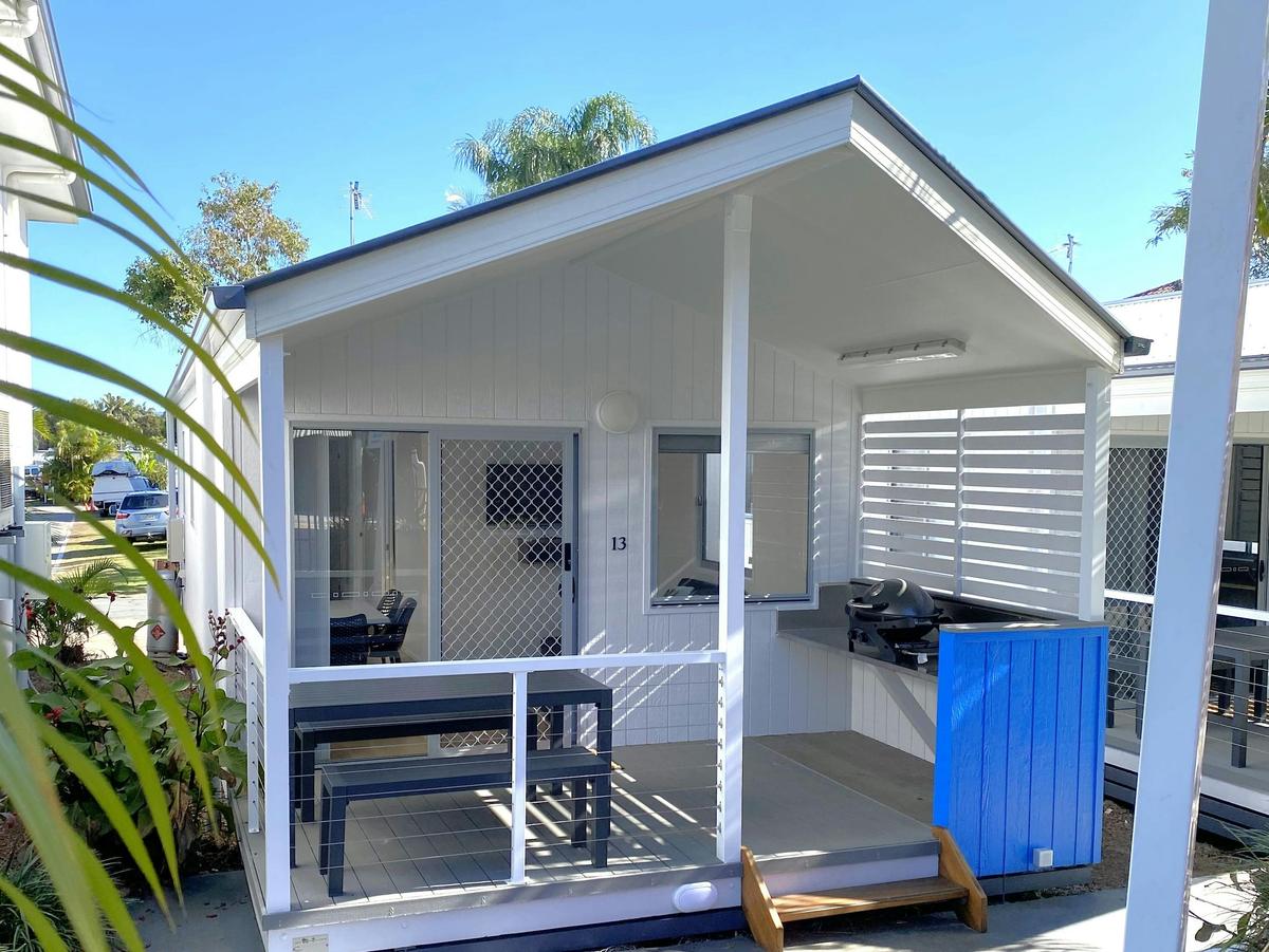 Deluxe Poolside Villa