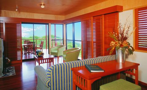 2 Bedroom Canopy Suite