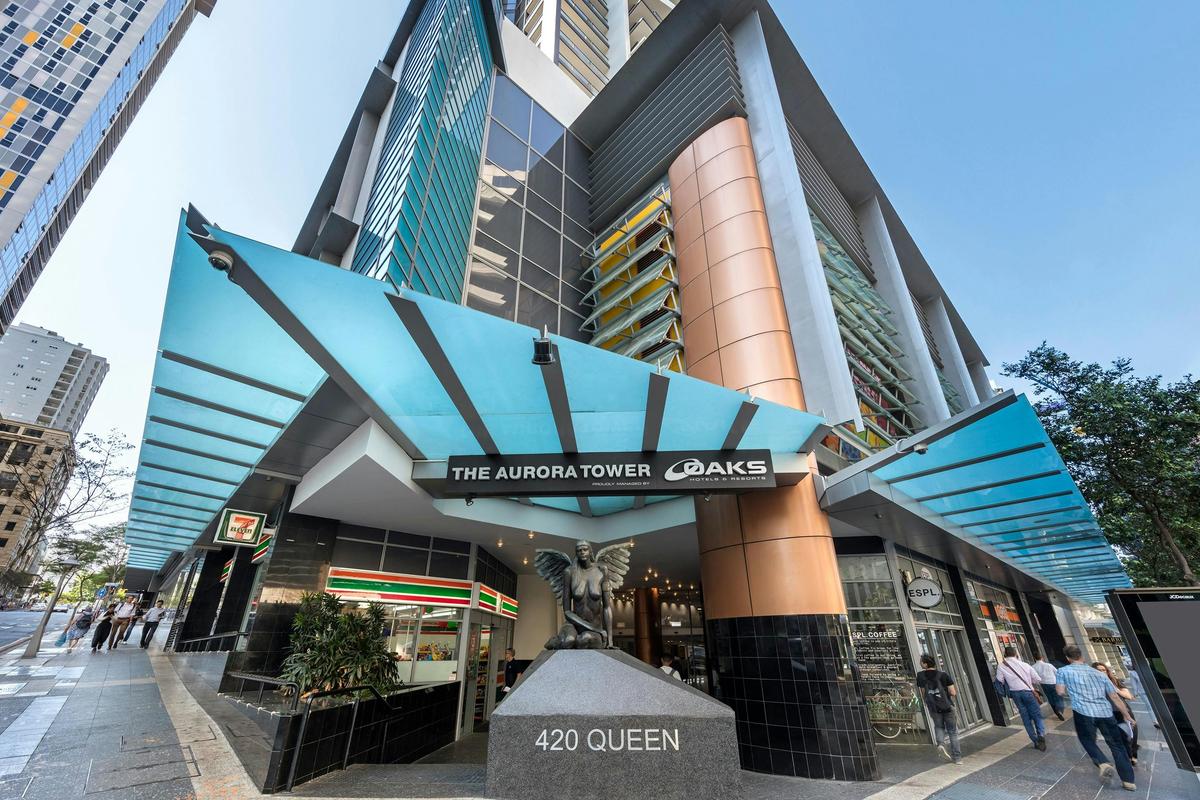 Oaks Brisbane Aurora Suites