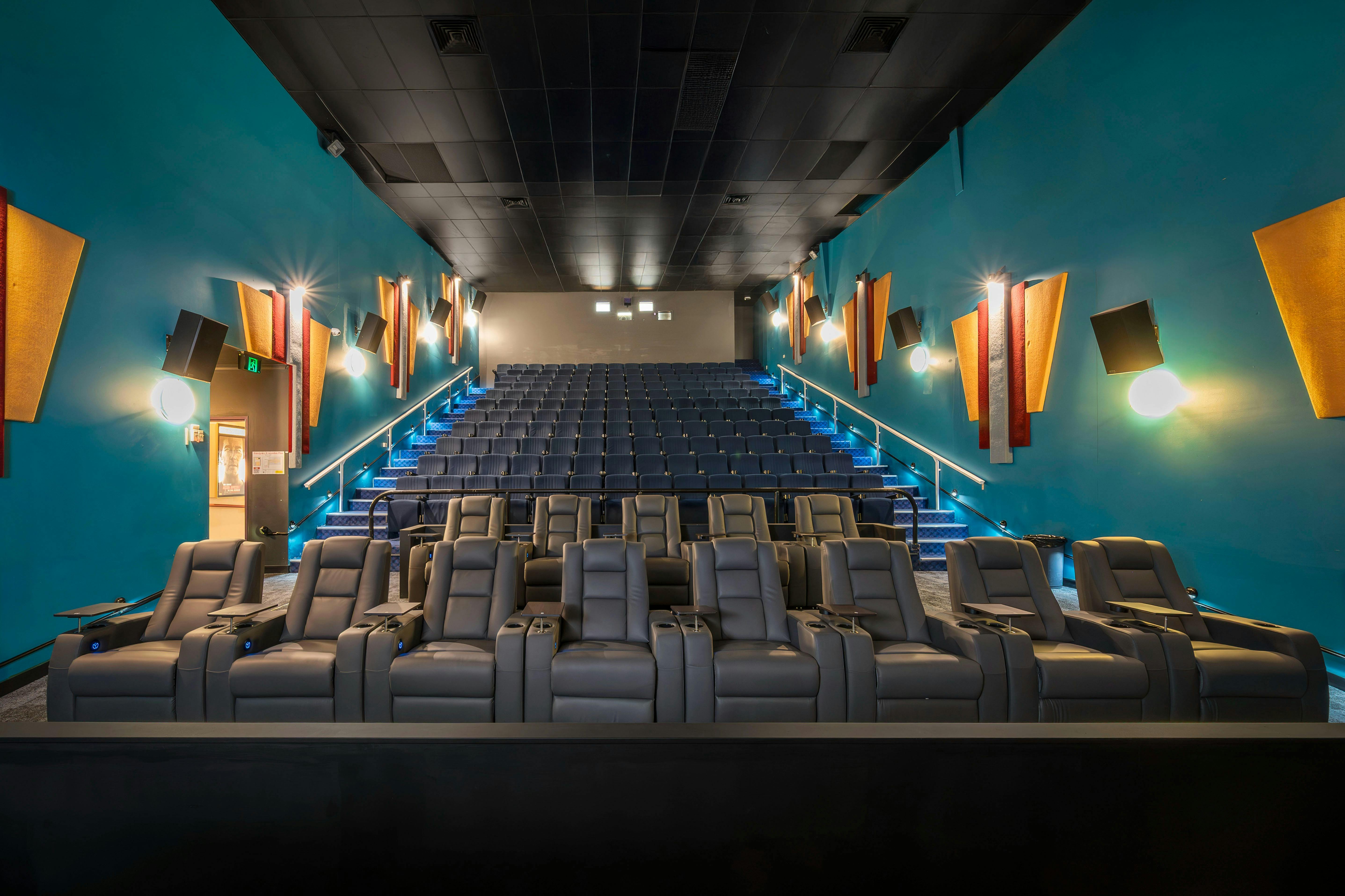 Cinema 3