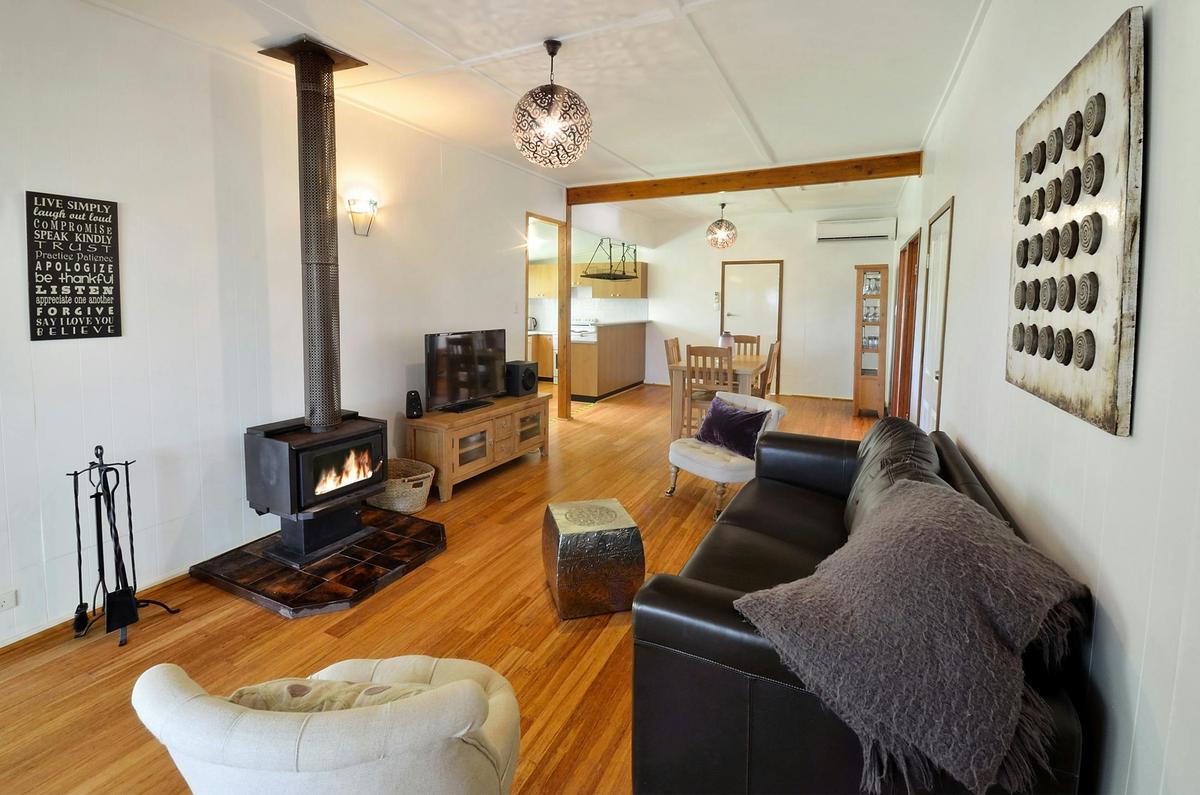 inside 5 bedroom cottage