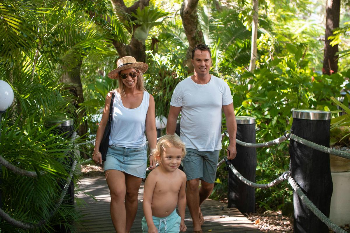 Easy walking distance to beach, national park, cafes, restaurants and boutique shopping