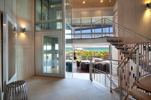 4 Bedroom Grande Villa