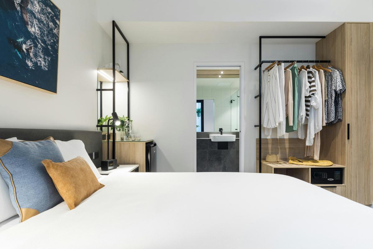 Hotel Room - Internal