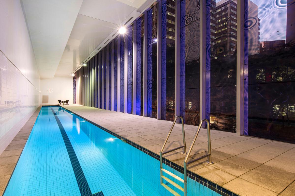 Oaks Brisbane on Charlotte Suites