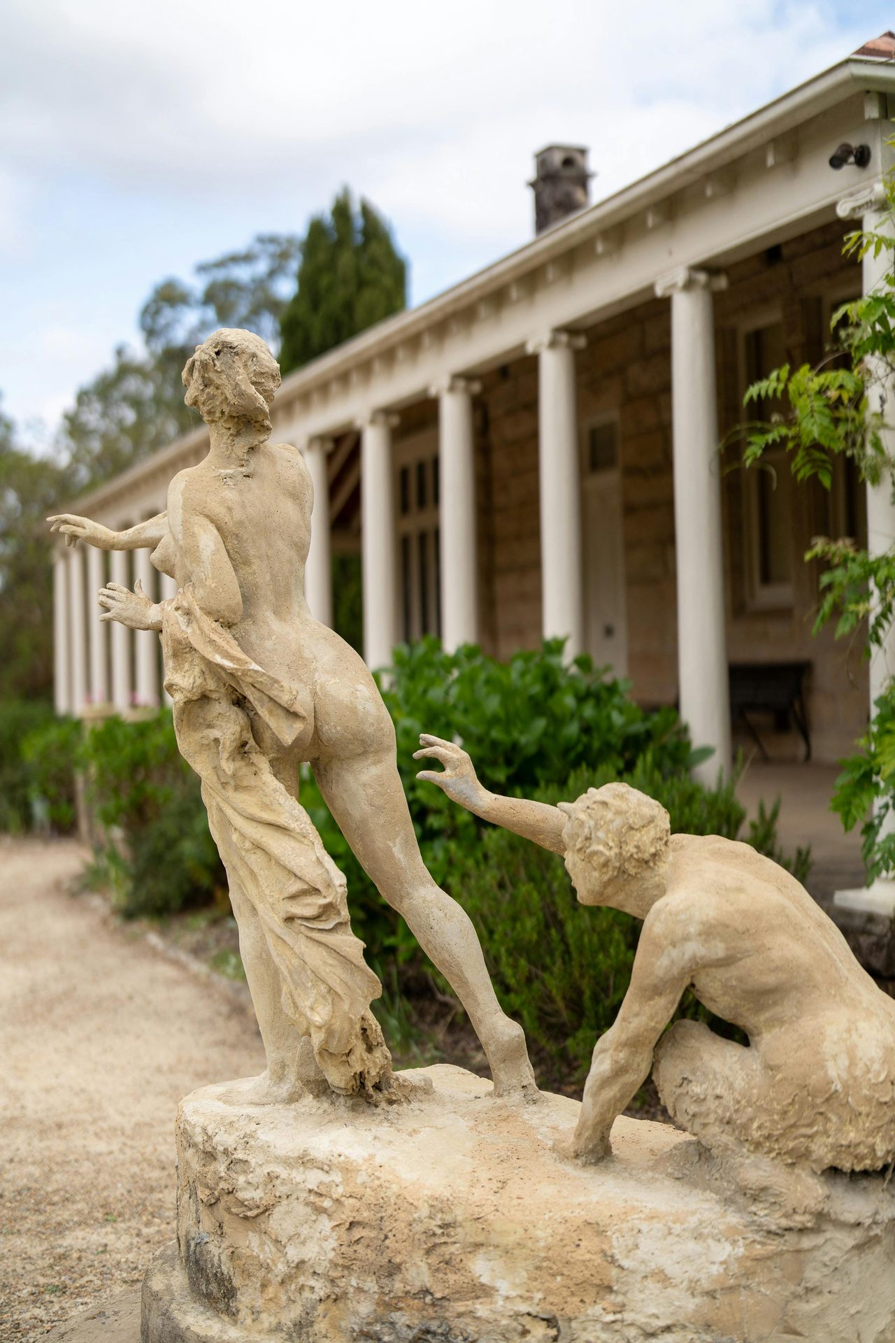 Statue