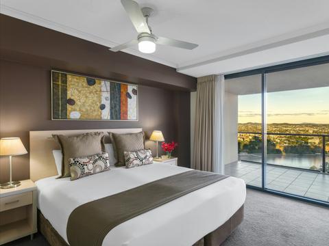 2 Bedroom River View Apartment