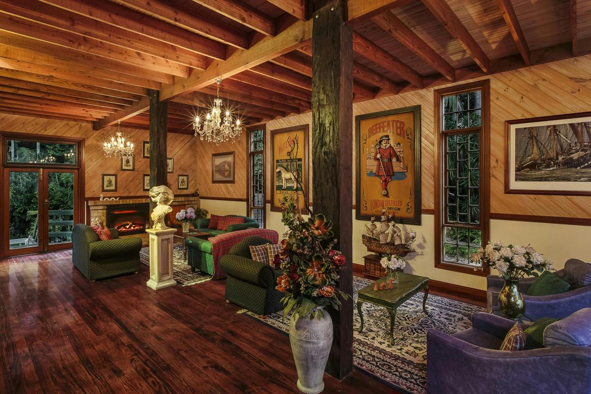 Guest Lounge
