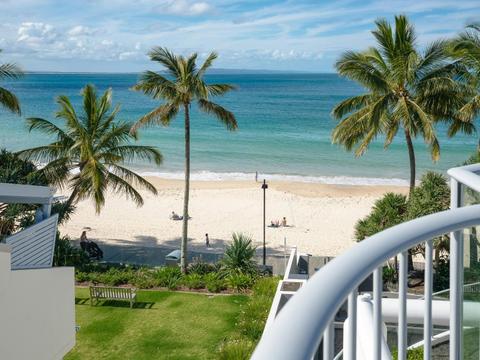 One Bedroom Partial Beach View Spa Penthouse