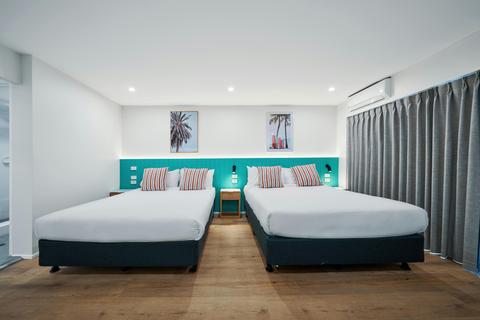 Deluxe Twin Room