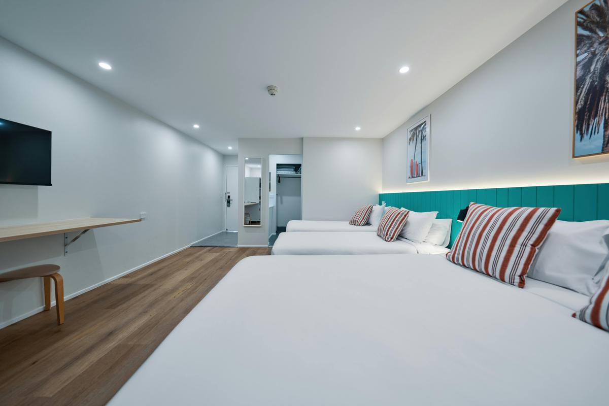 Deluxe Family Room