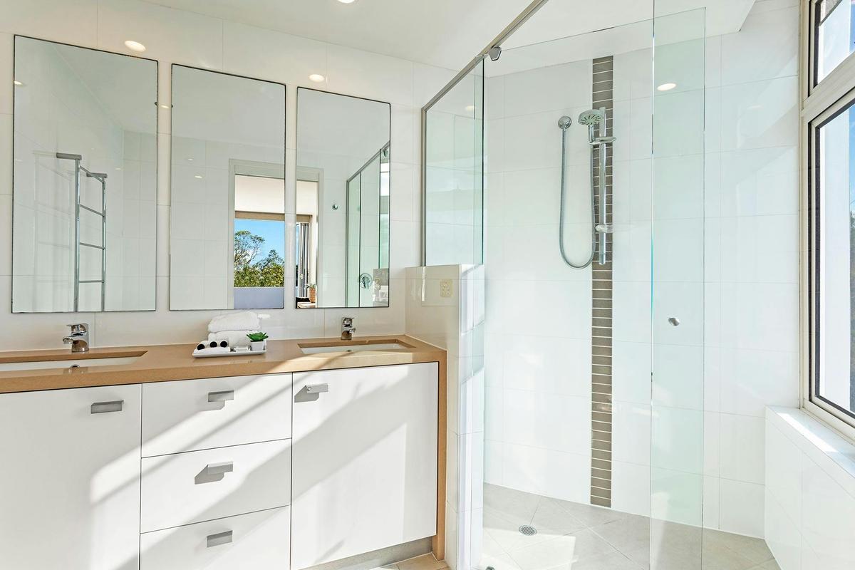 Apartment 4 3 Bedroom Ocean View