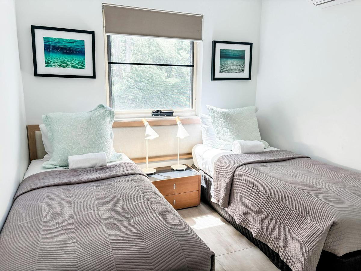Apartment 9 2 Bedroom Ocean View