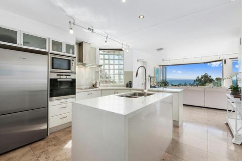 Apartment 2 Bedroom 11 Ocean View