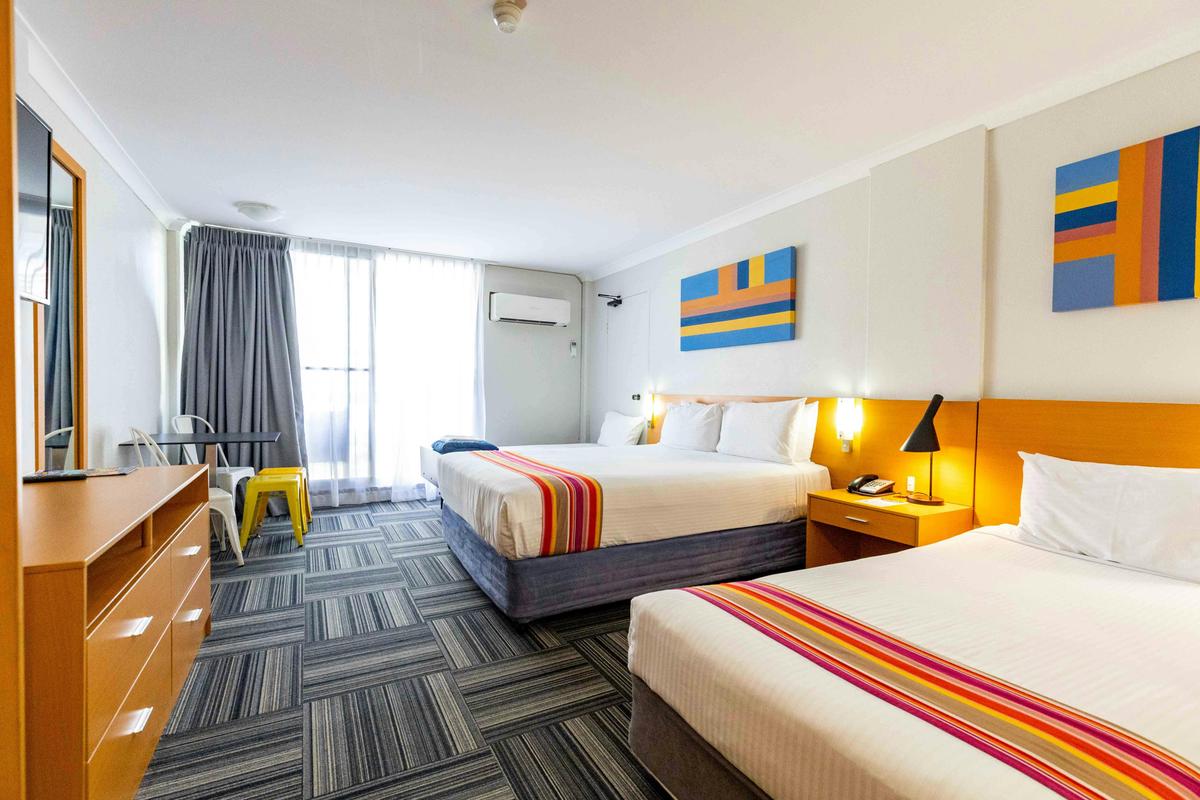 Cleos Standard Resort Room