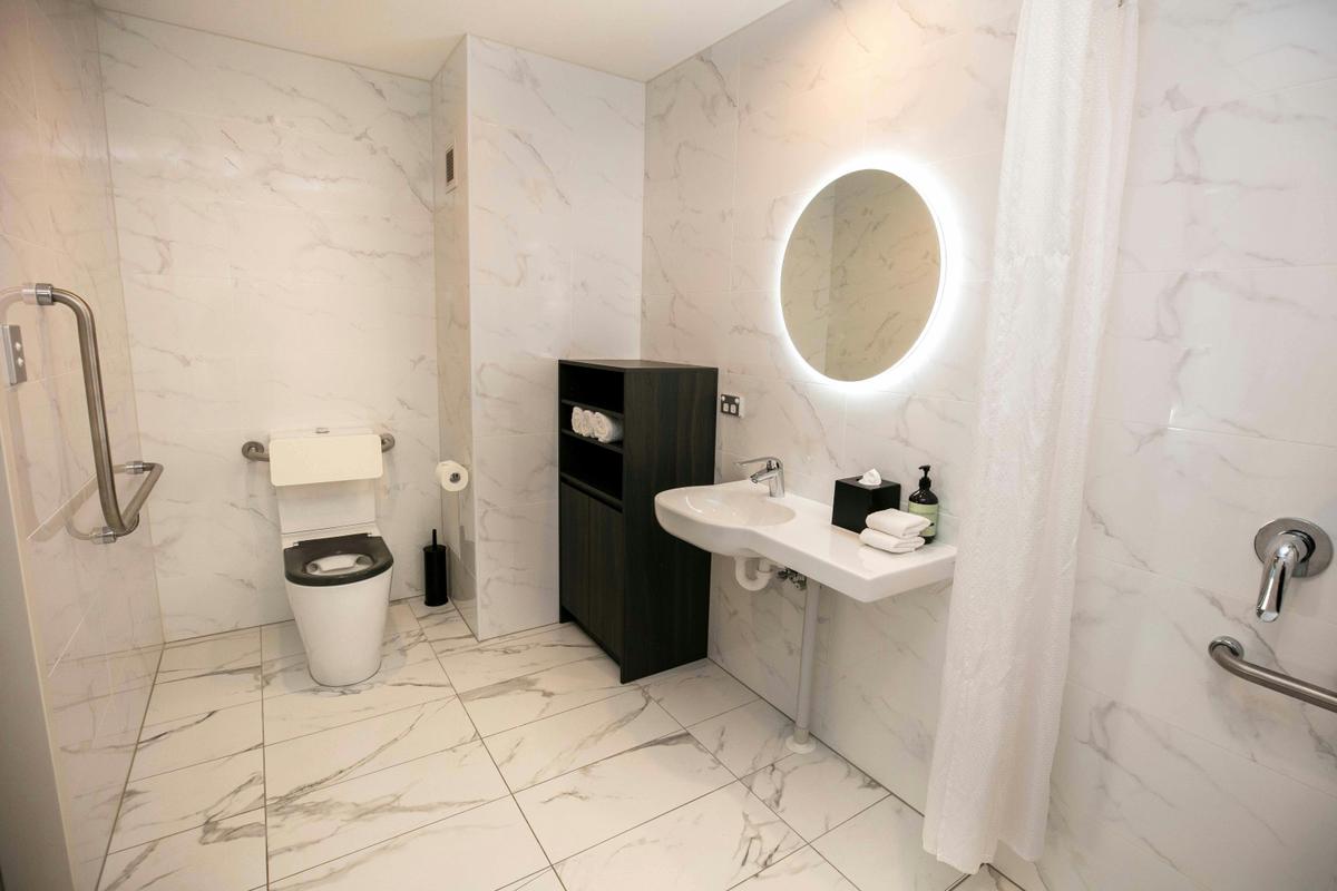 Deluxe Accessible Room