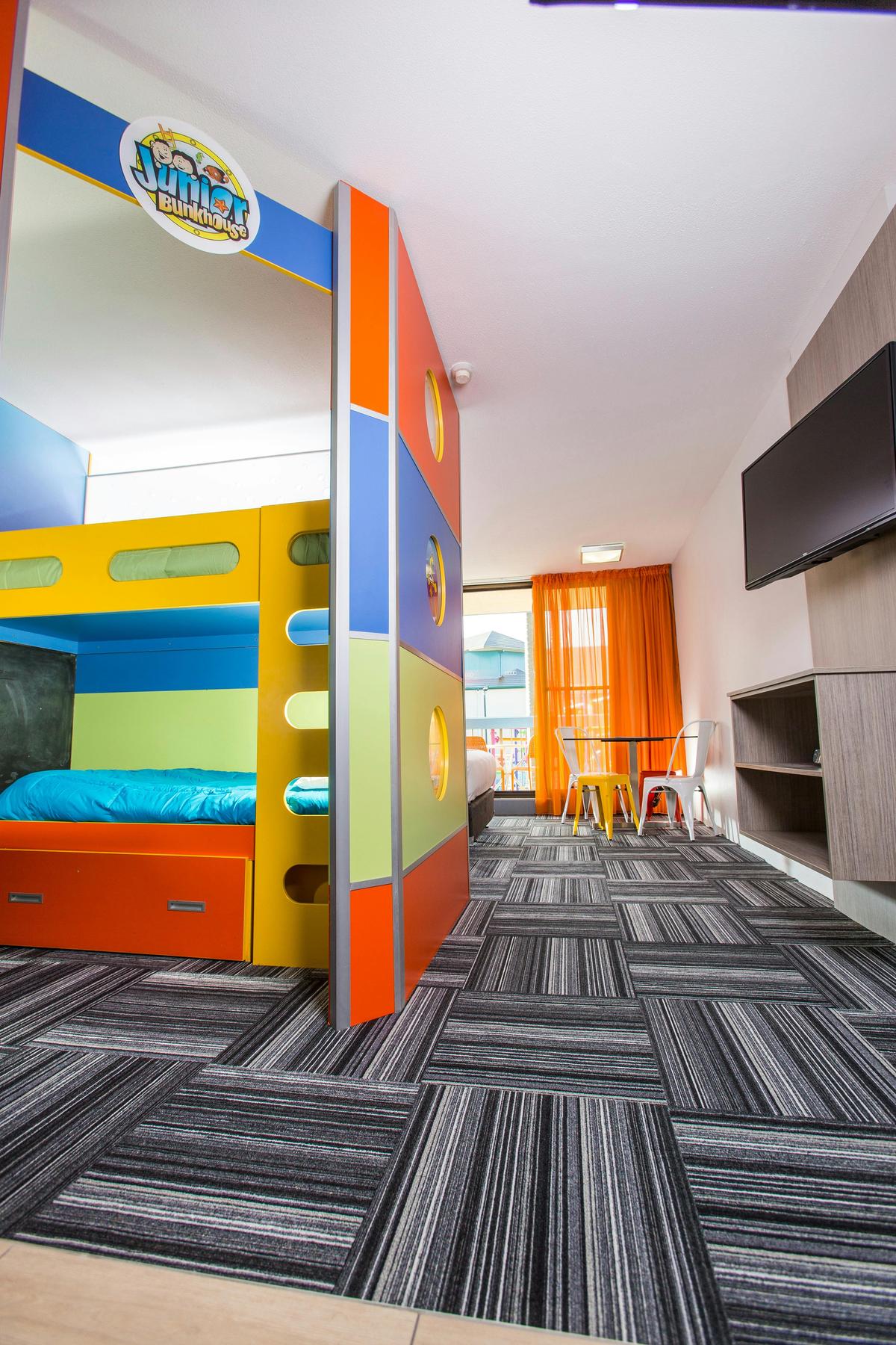 Superior Junior Bunkhouse