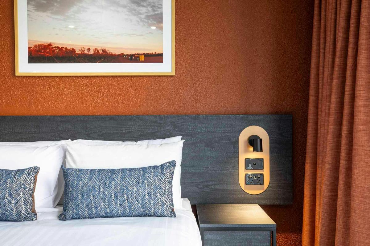 Bed details