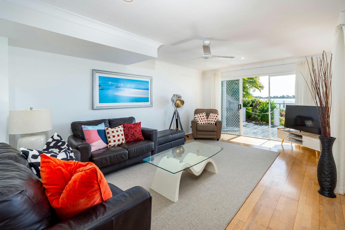 Lounge area