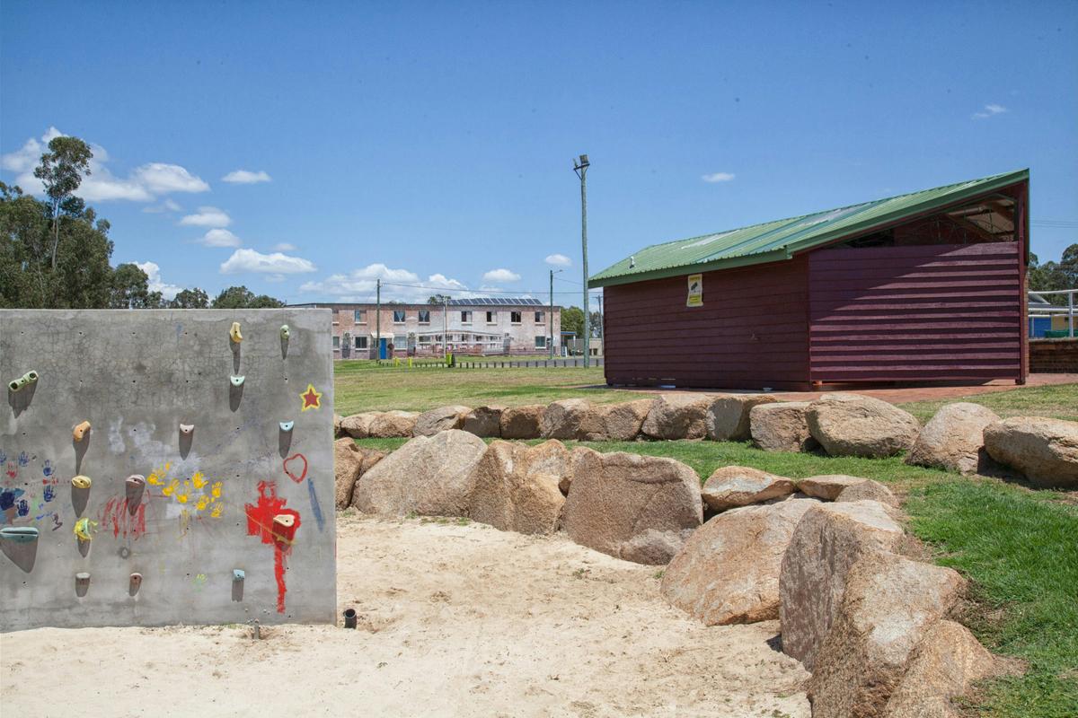 Rock wall at Pioneer Park, Nanango
