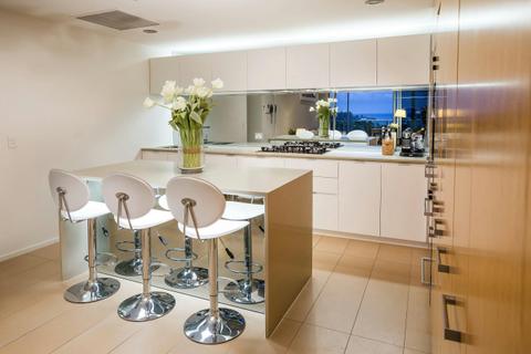 2 Bedroom Sub Penthouse With Pool