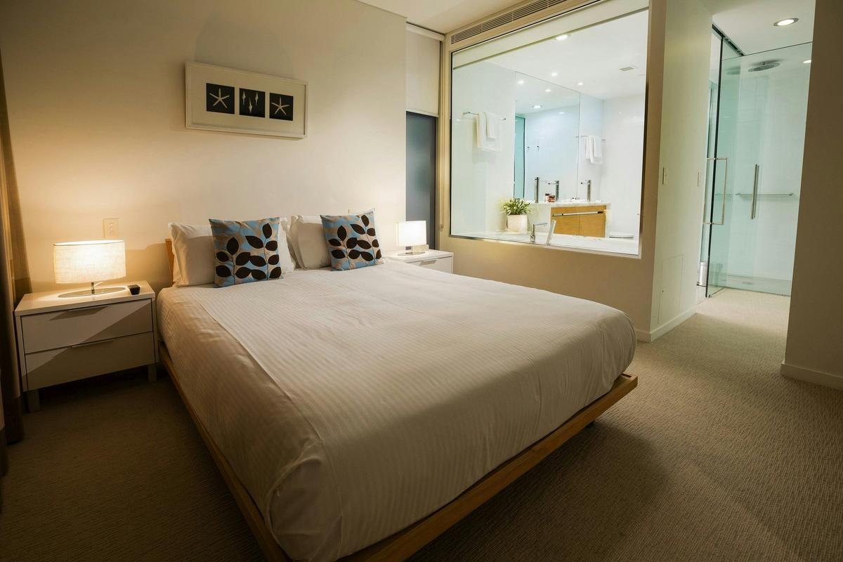 2 Bedroom Sub Penthouse With Pool