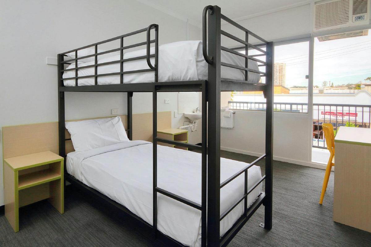 Economy Bunk – Shared Facilities