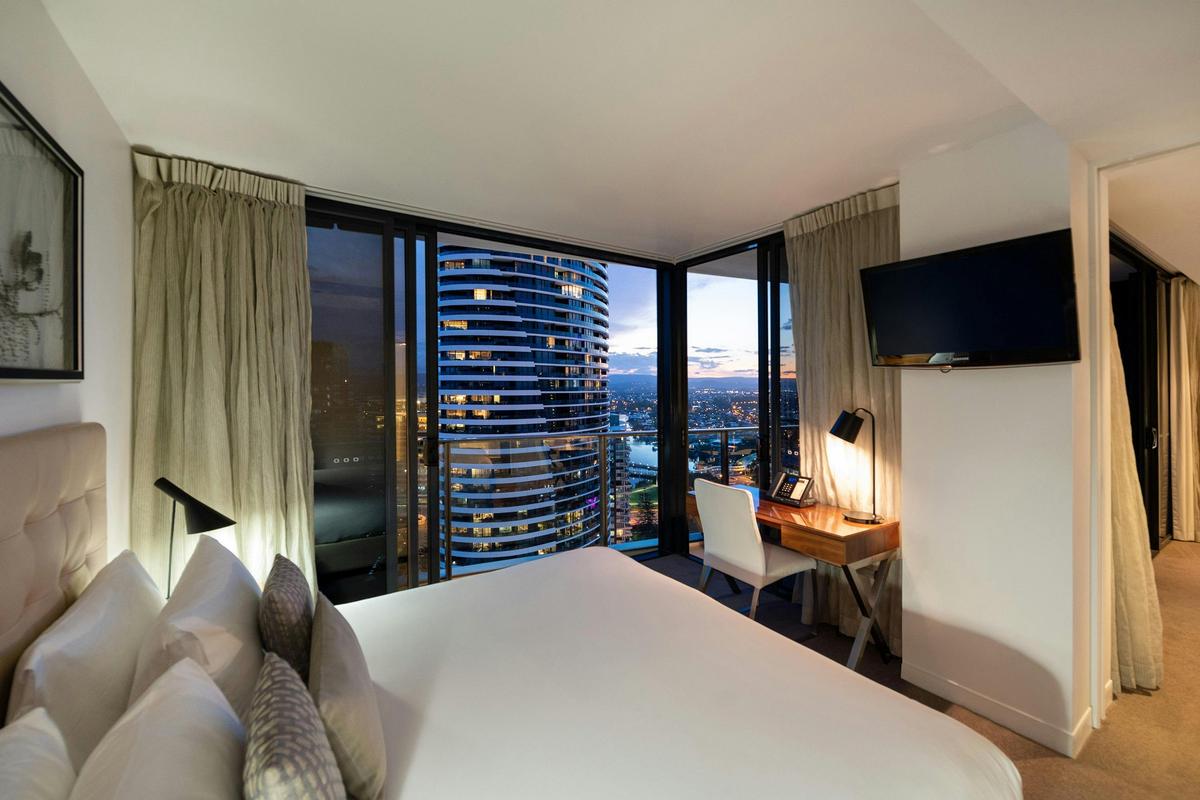 2 Bedroom Suite