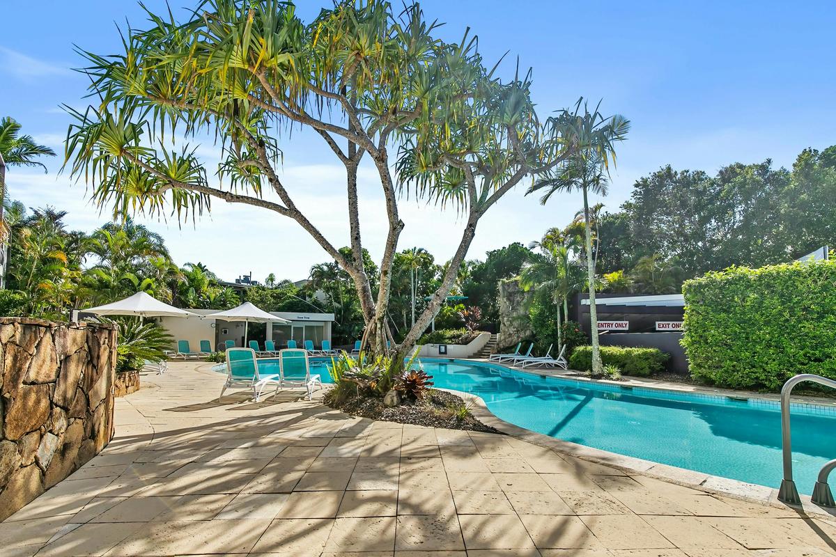 Pool area