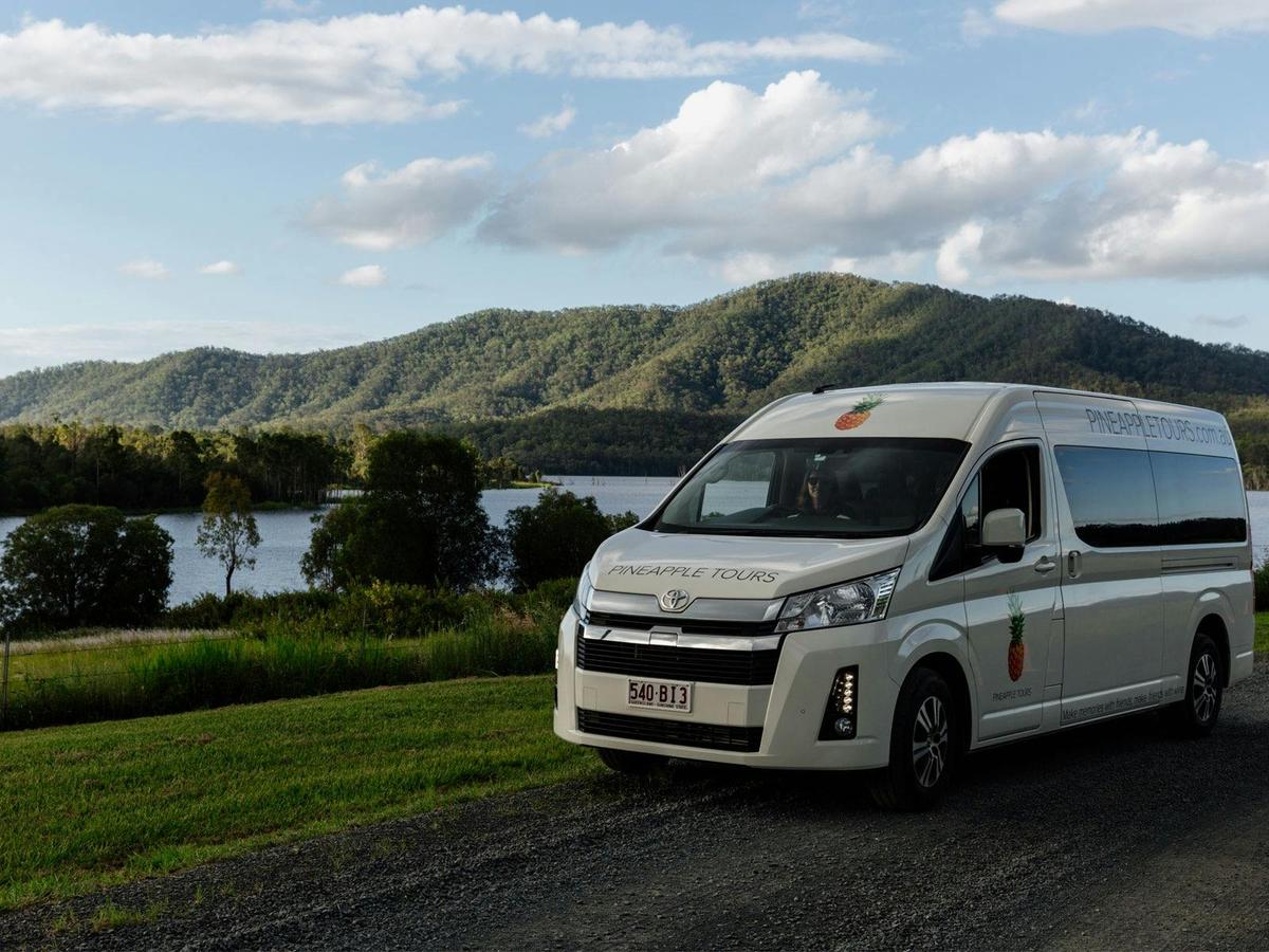 Wine Tour - New Luxury Vehicles