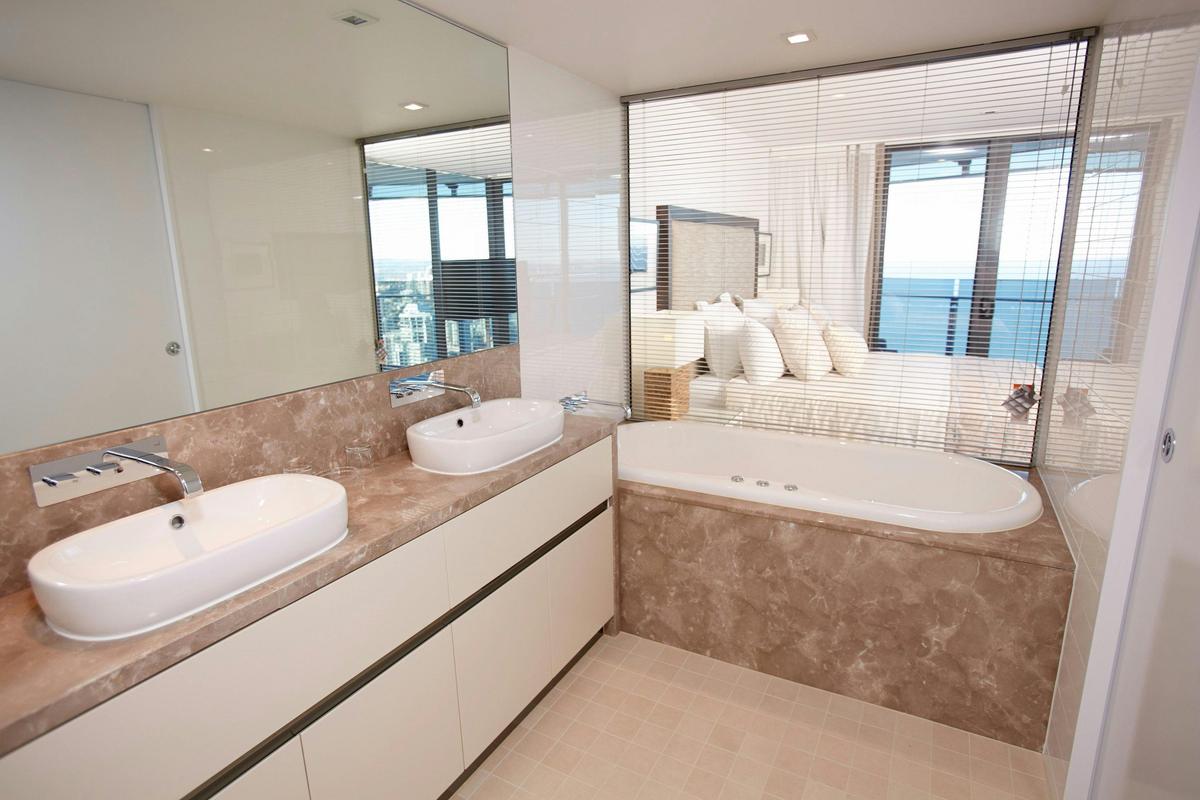 1 Bedroom Ocean View Apartment