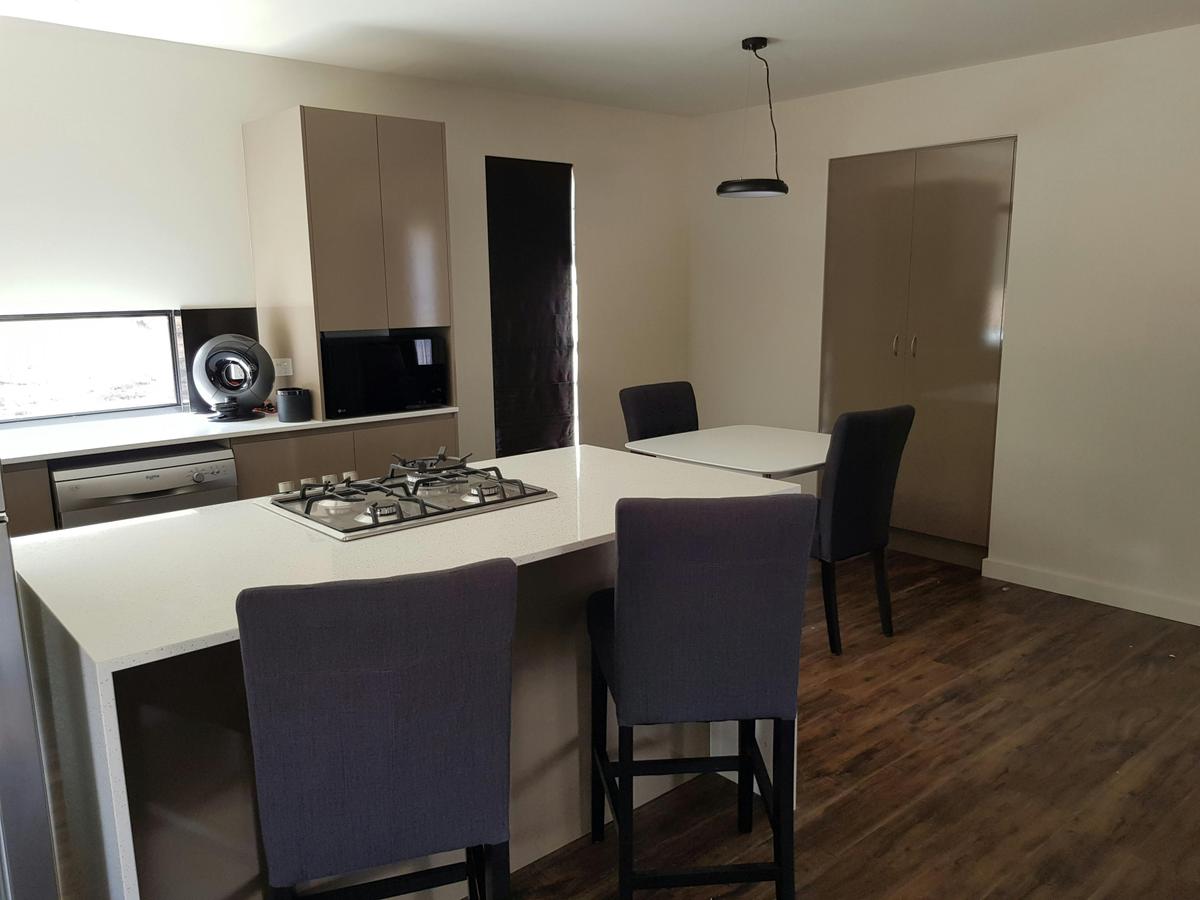 1 Bedroom Cabin with Sofa Bed